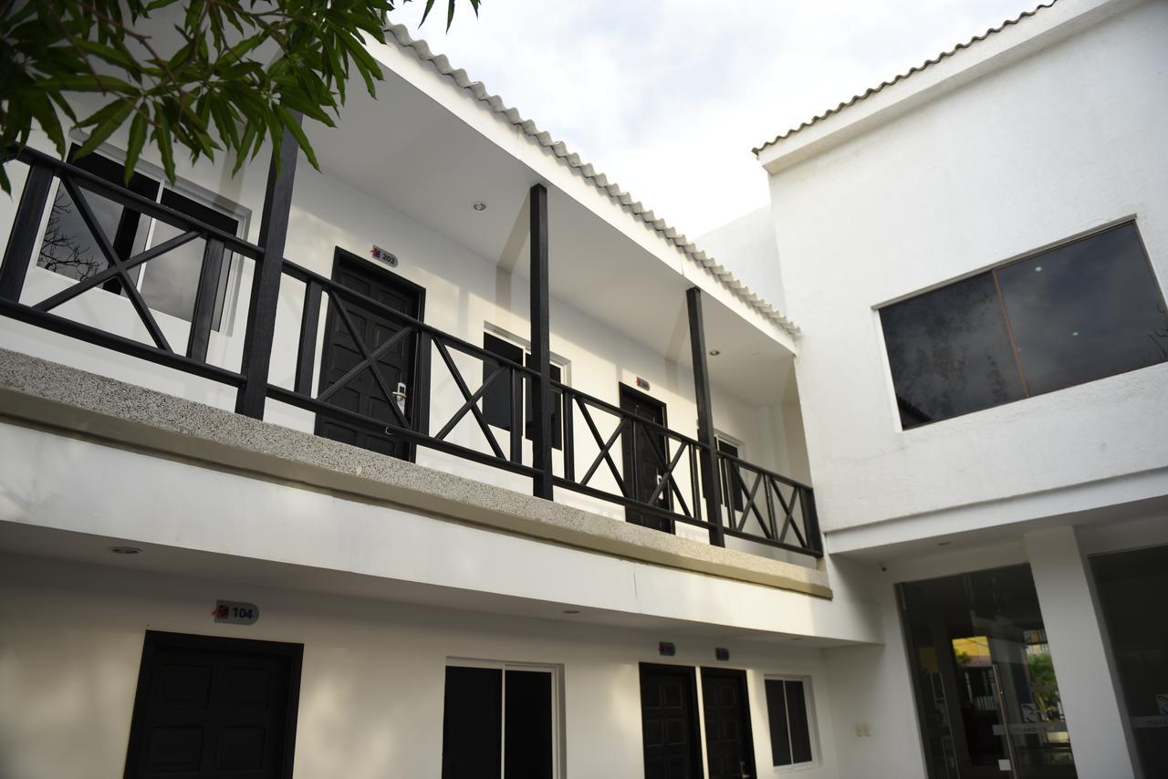 Hotel El Emigrante Puerto Colombia Exterior foto